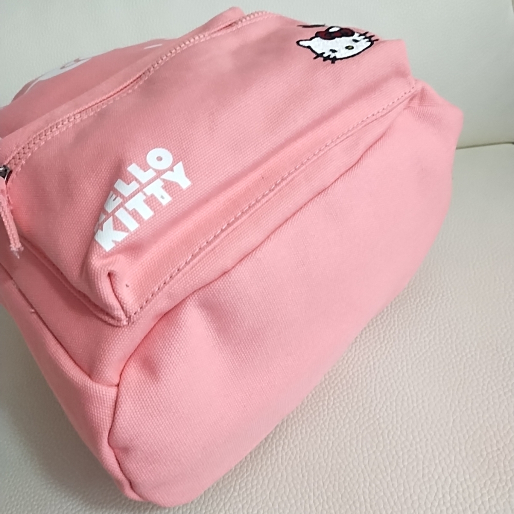 Sanrio Hello Kitty Pink Backpack - Picture 10 of 11